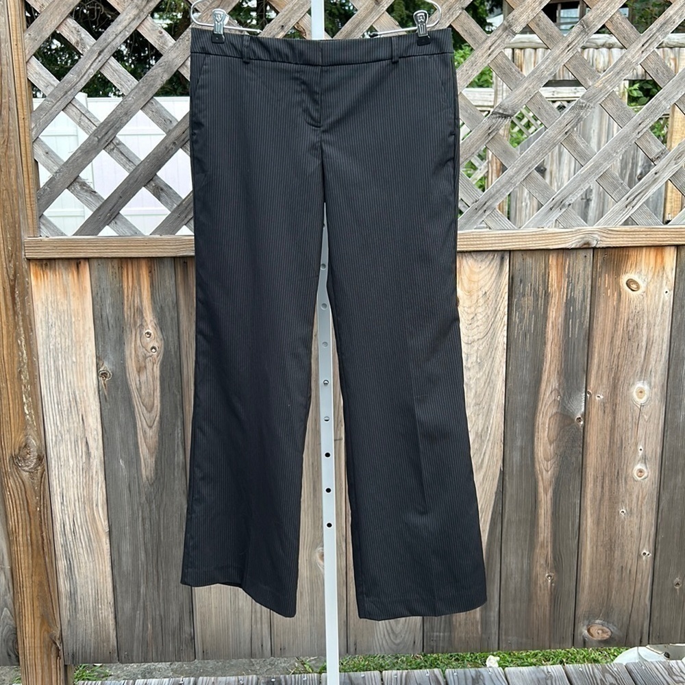 NWT New York & Company Pinstripe Wide Leg Pant Size 6 Average